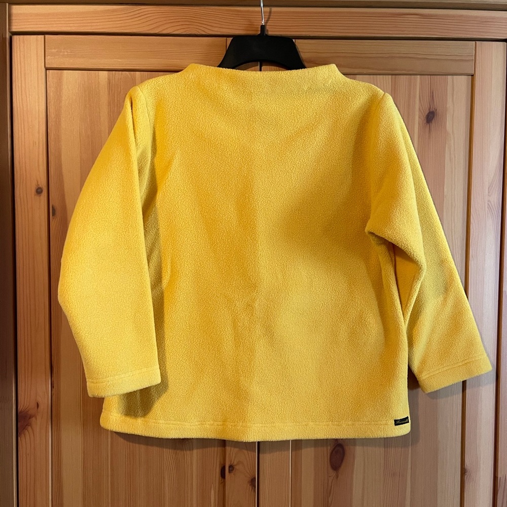 4/$10 Faconnable boatneck fleece medium yellow
